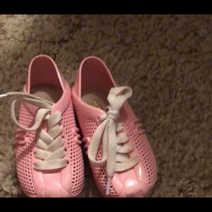 Mini Melissa size 7